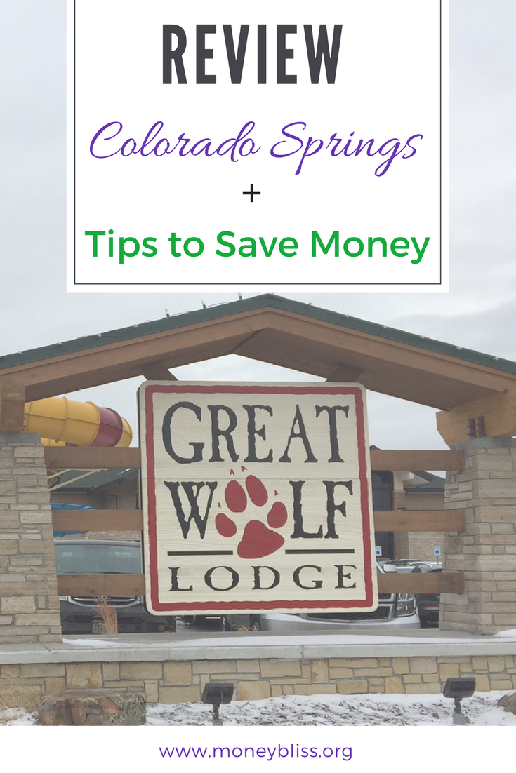 Great Wolf Lodge Colorado Springs Review. 10 Tips on How to Enjoy your stay at Great Wolf Lodge Colorado Springs. Plus save some money! Travel with kids. 