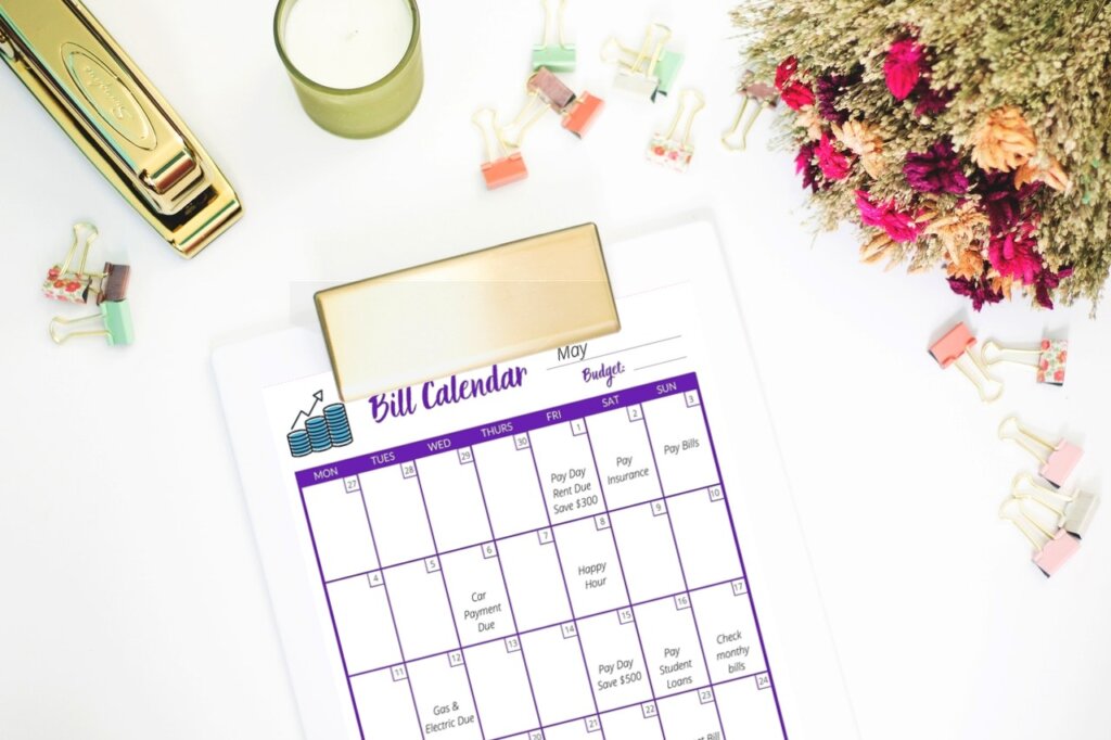 Picture of our free printable bill calendar.