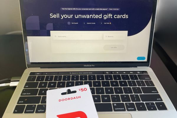 Picture of a gift card not accepted on card cash