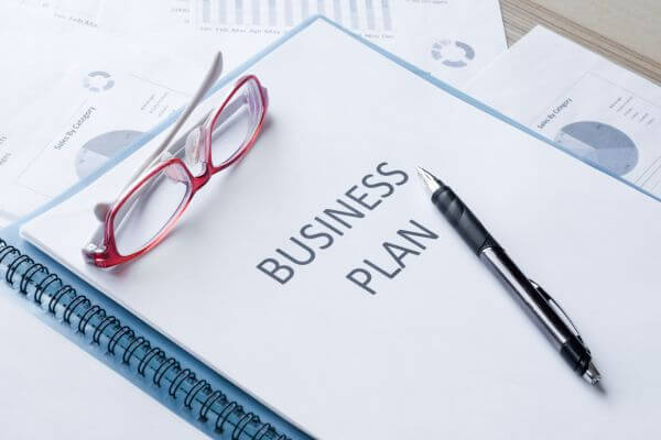 Image of the business plan and first step to start a bookkeeping business. 