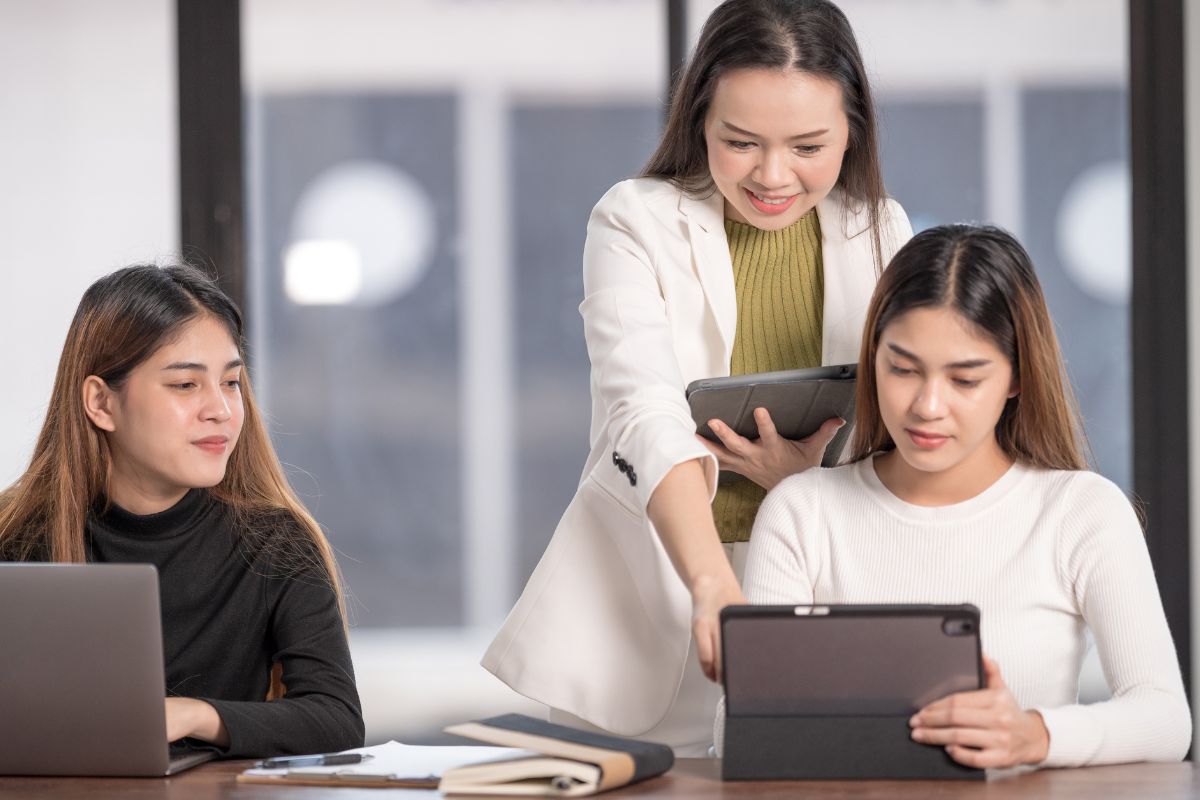 Image women learning high-income skills.