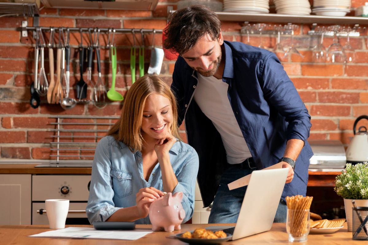 A imagem mostra um par de orçamento.