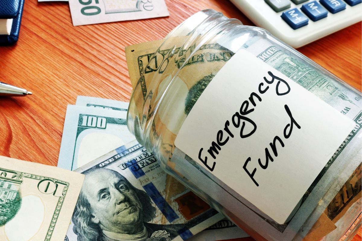 The image shows an emergency fund.