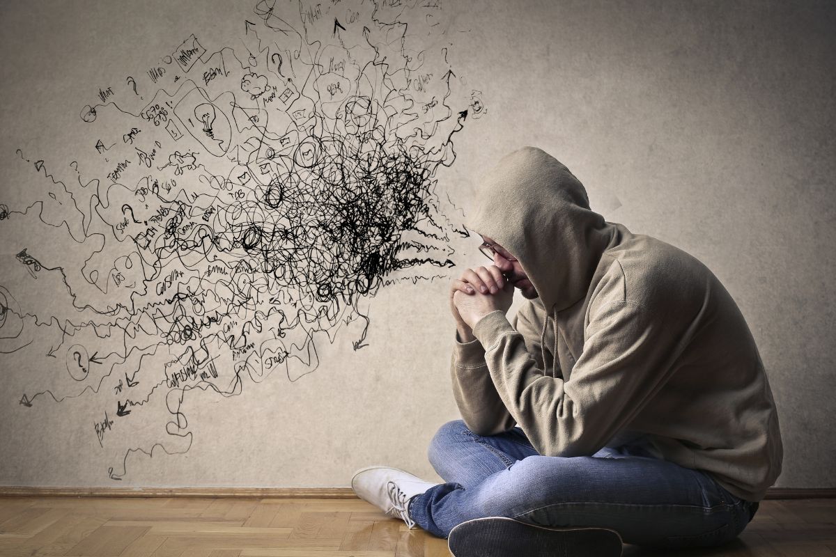 Picture of a man with a messy mind.