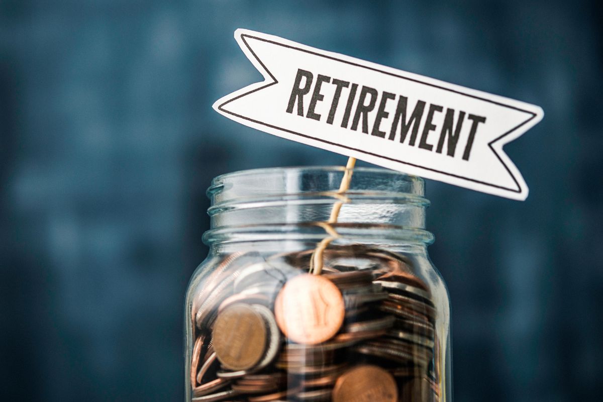 The picture shows retirement savings.