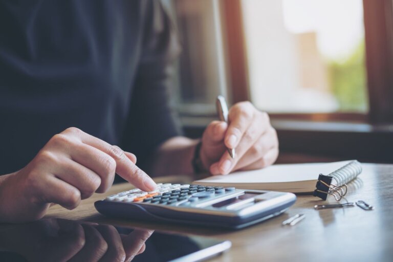 Featured image for MSN - how to budget based on net pay.