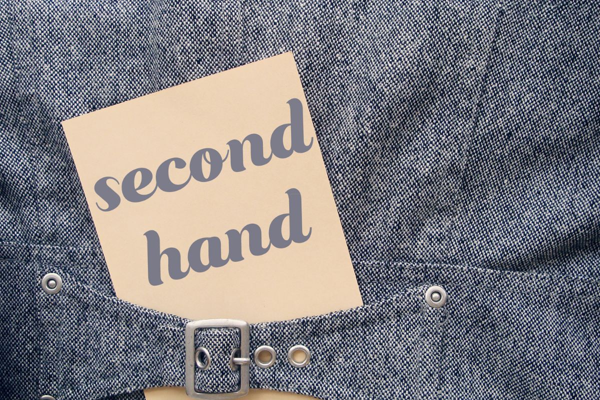 Photo of a paper with second-hand wording.