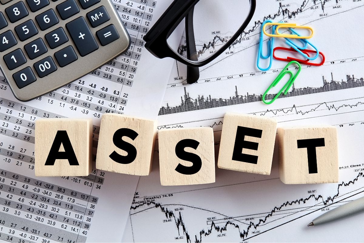 Picture of asset wording and a calculator.