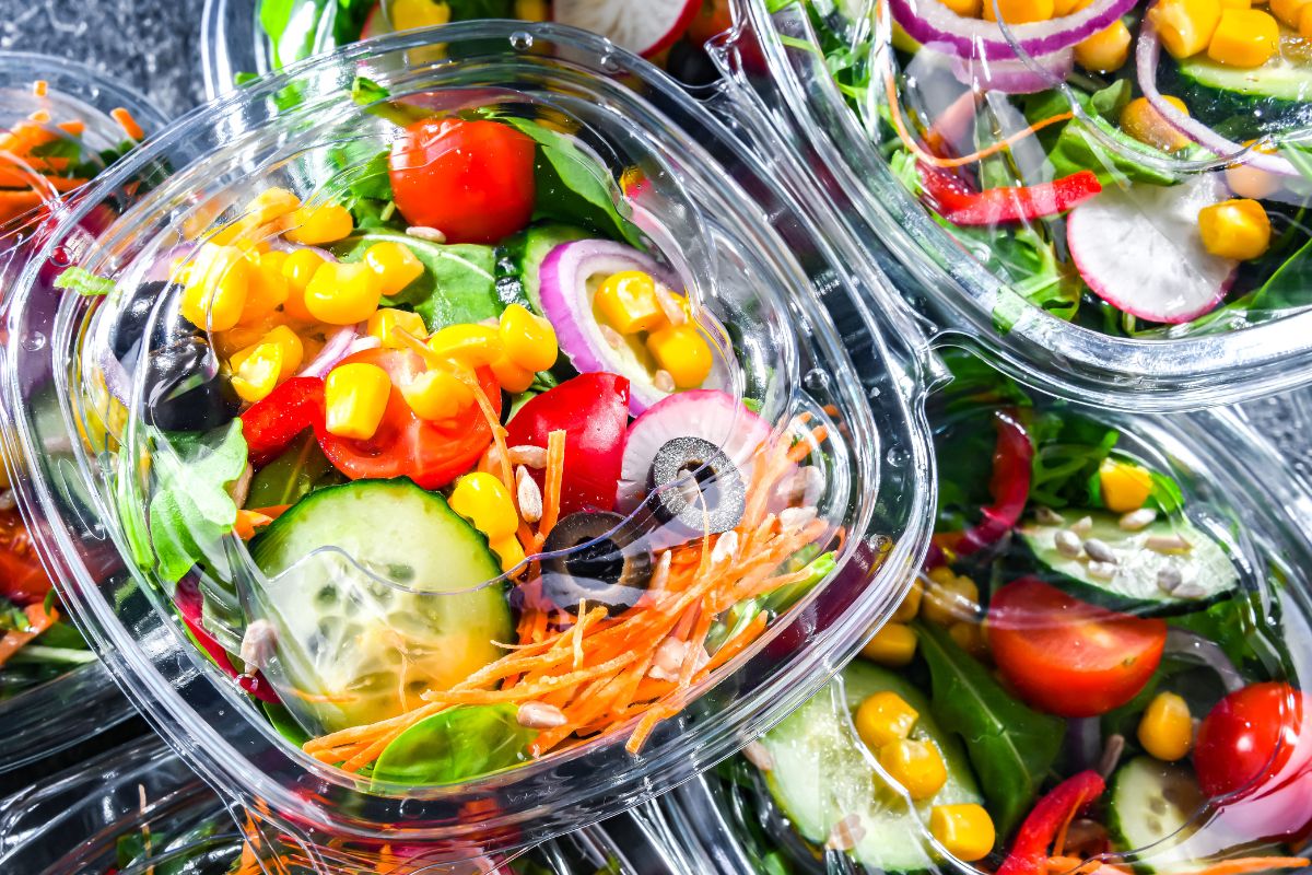 Picture of pre-packaged foods.