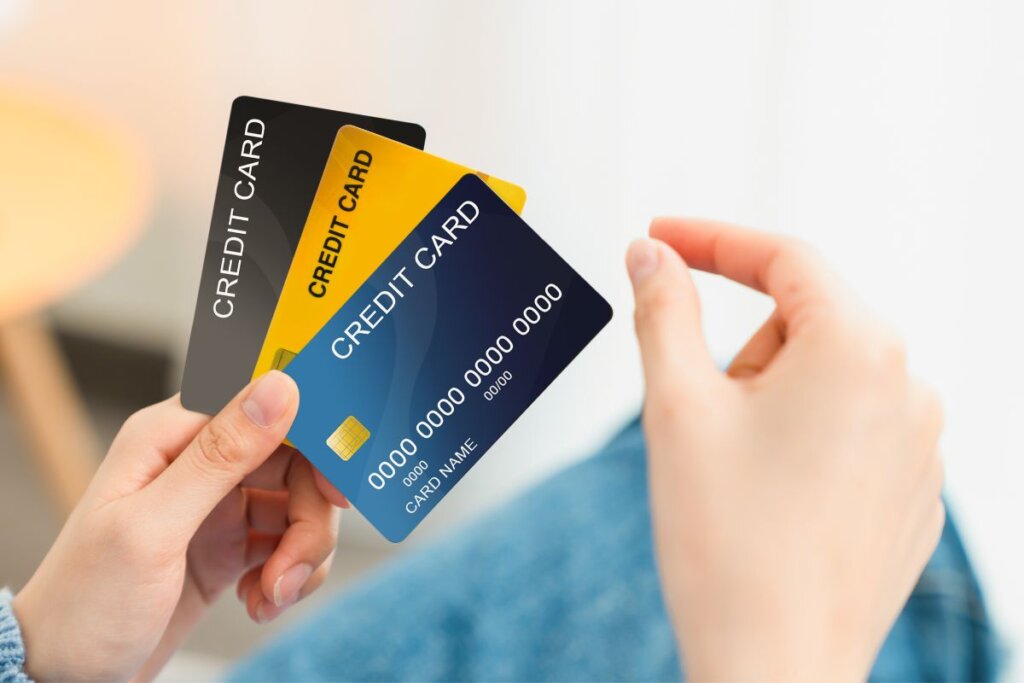 Featured image for MSN - Can I really live without a credit card.