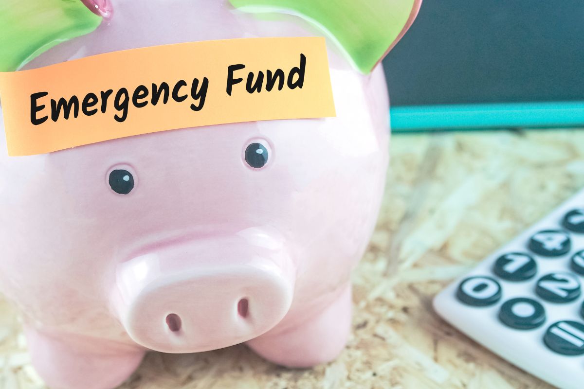 Photo shows an emergency fund.