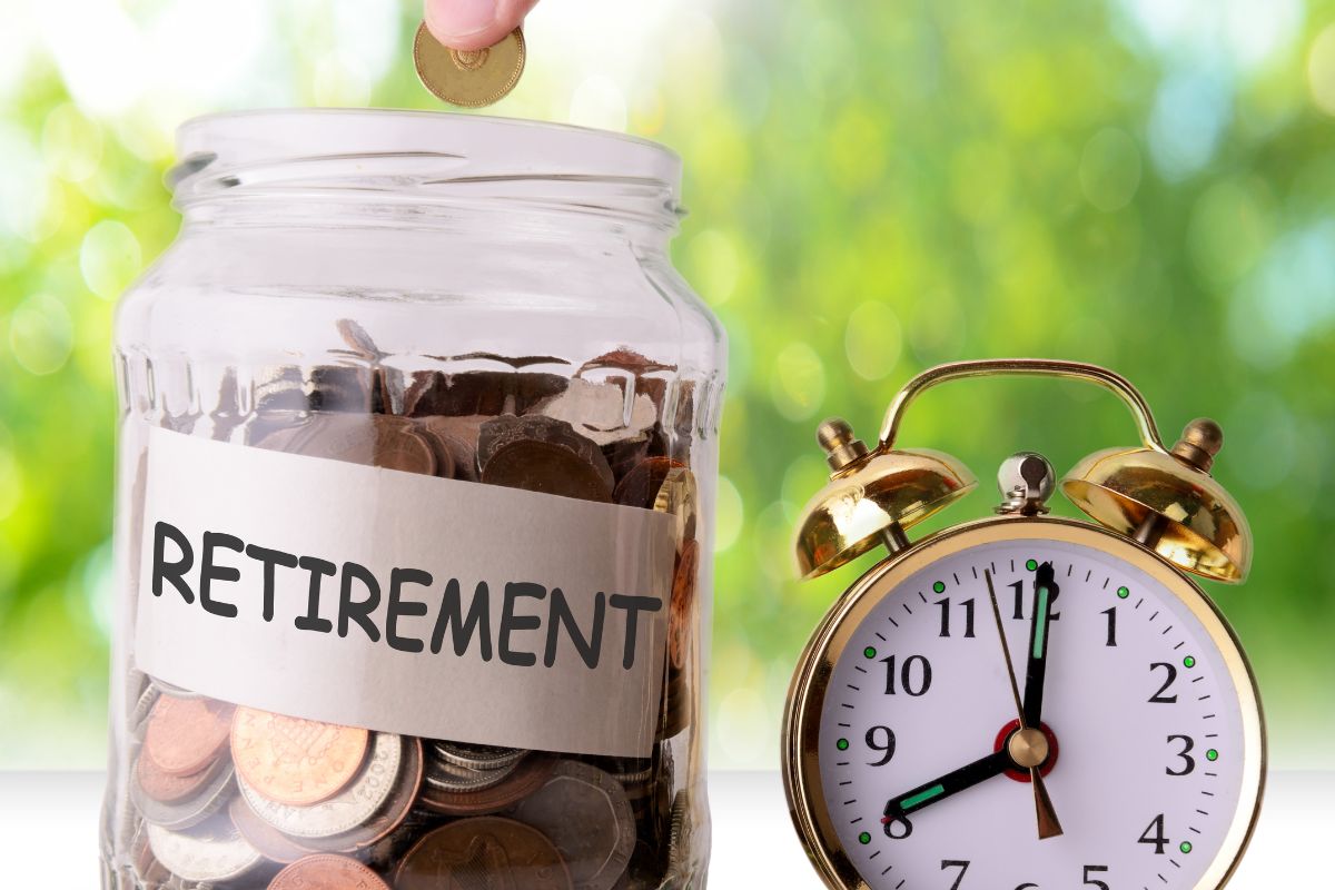 Picture of a clock and a retirement savings.