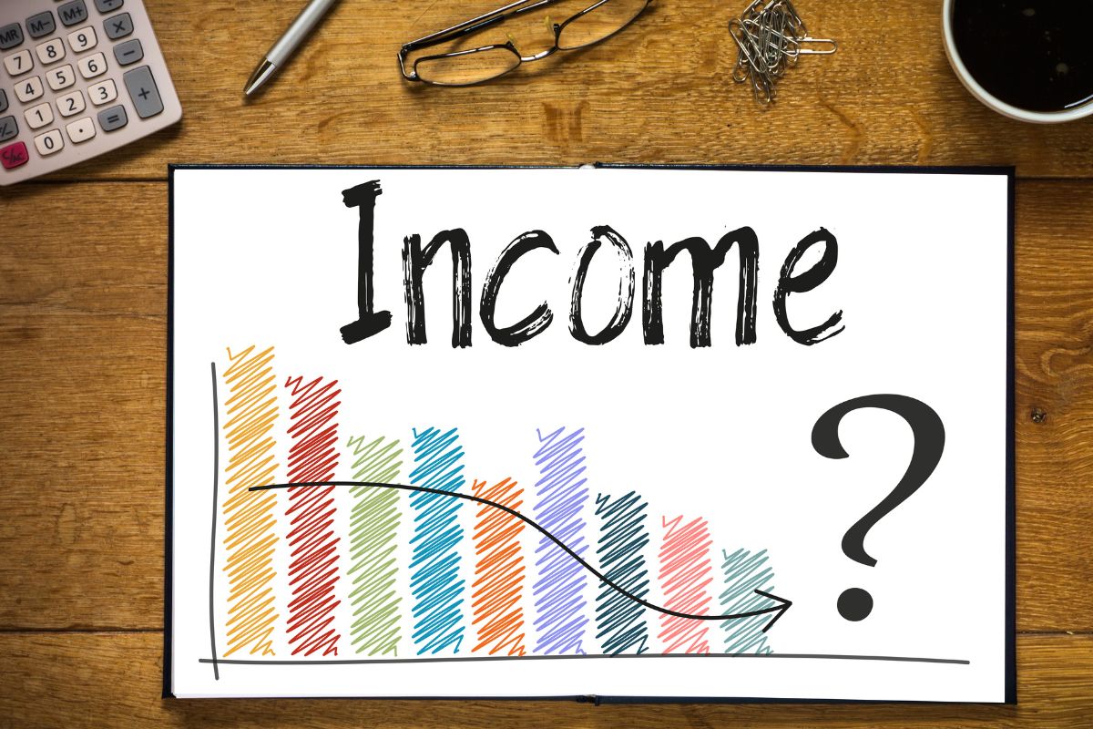 Image of an income graph.
