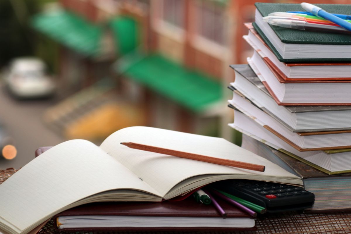 Image of books and textbooks.