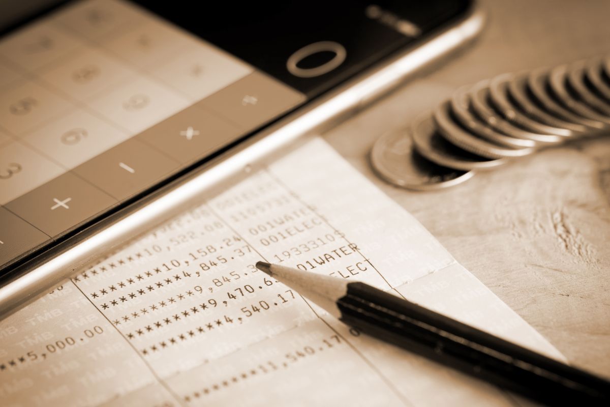 The image shows a savings account.