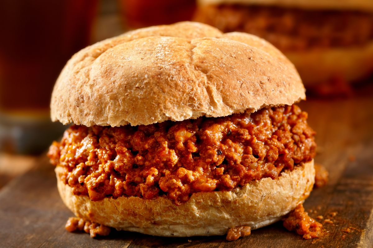 Picture of beefy Sloppy Joes burger.