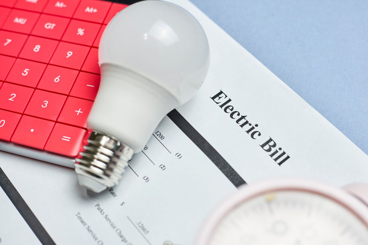 Picture of the electric bill.