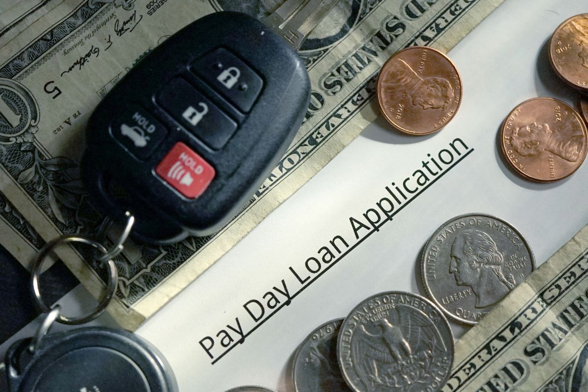 Picture of a payday loan application form.