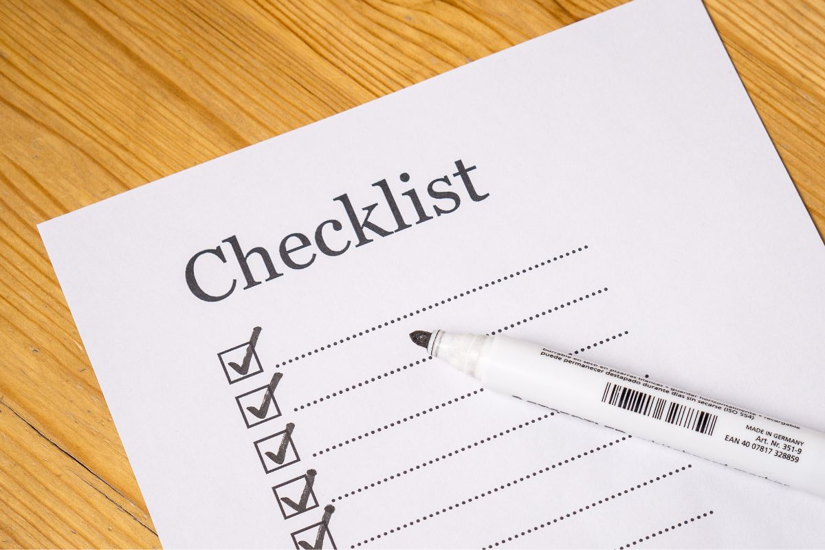 Image of a checklist paper.