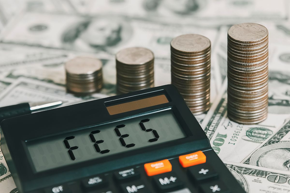 Image of money and a calculator.