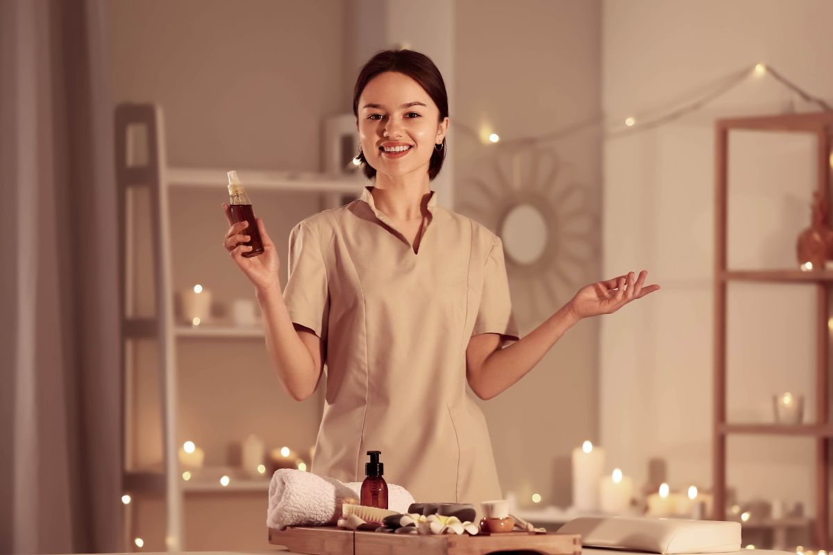 Image of a massage therapist.