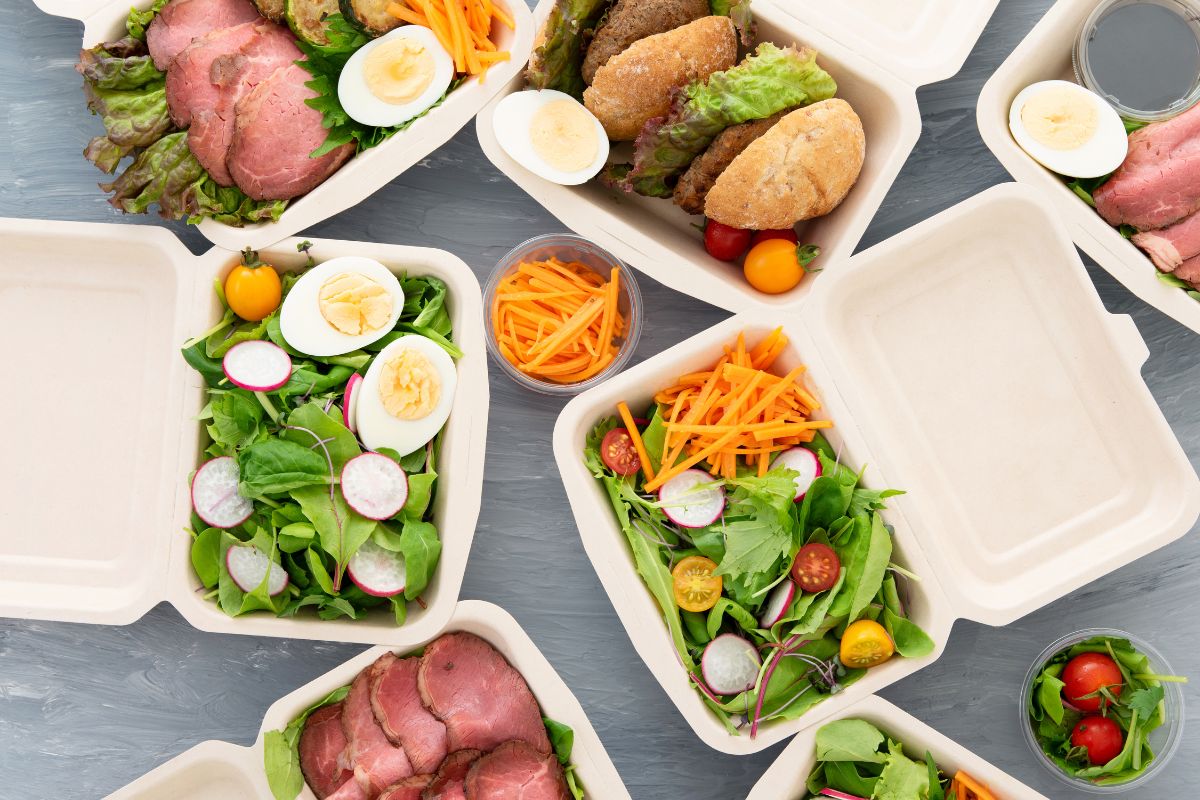 Picture f take-out foods.