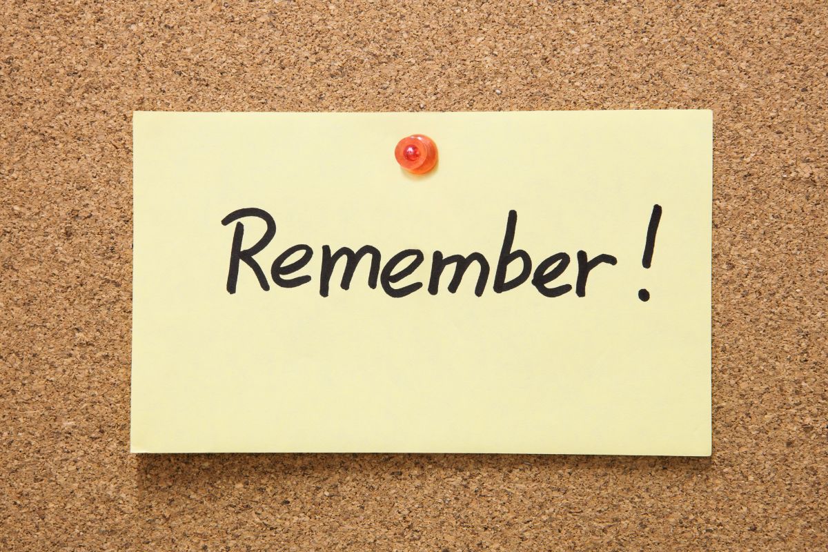The photo shows a paper with remember wording.