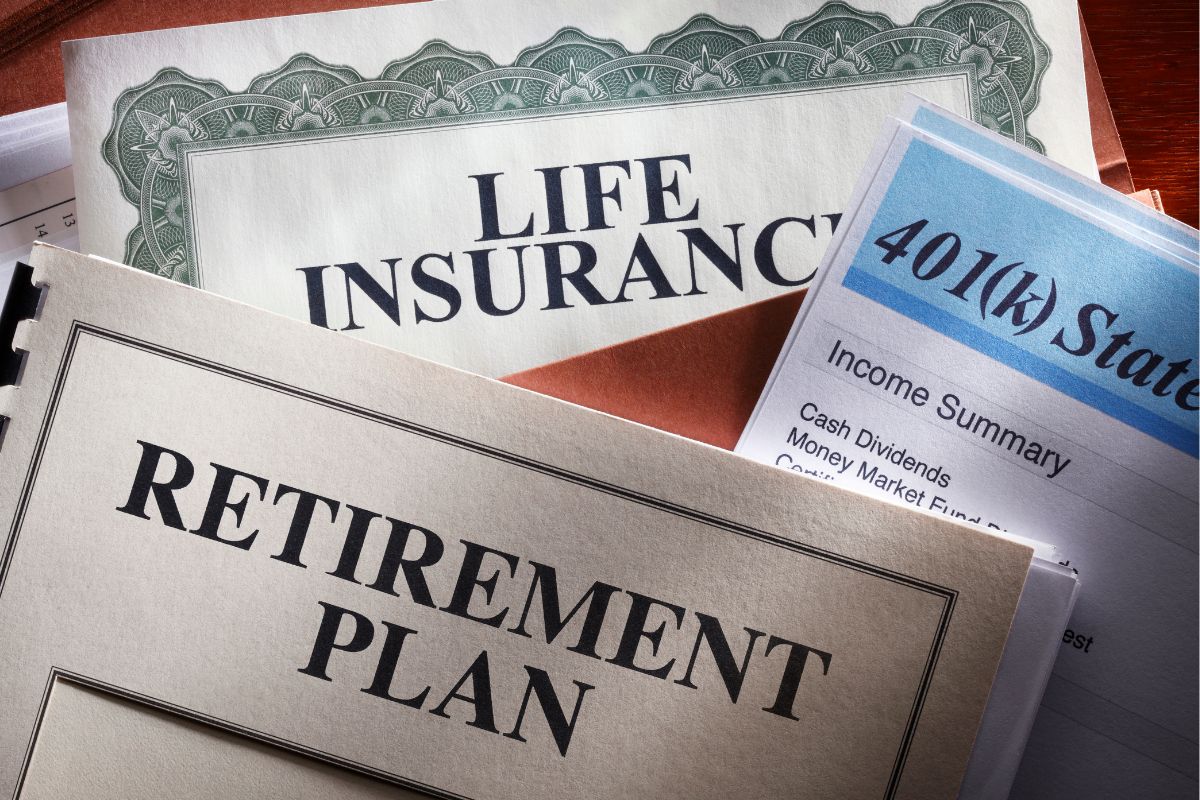 The image shows retirement accounts.