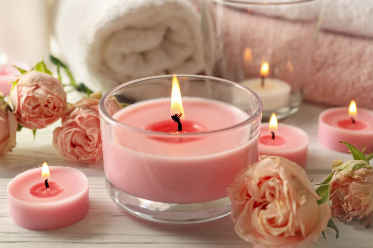 The picture of scented candles.