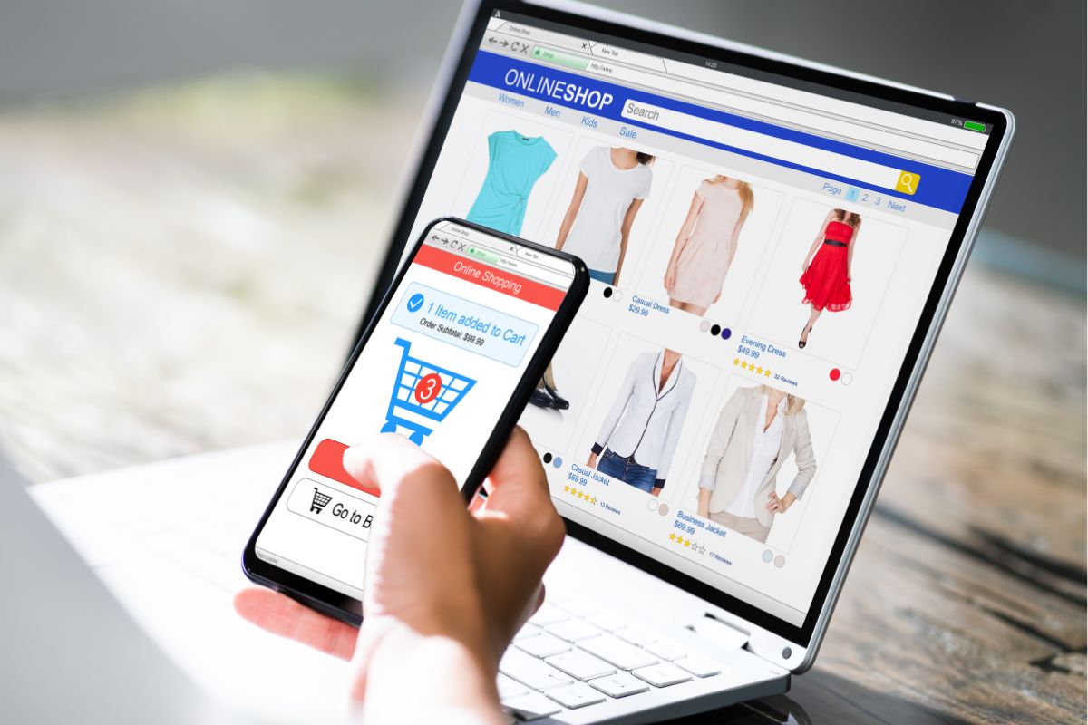 Image of a woman's hand setting up an E-commerce side hustle.