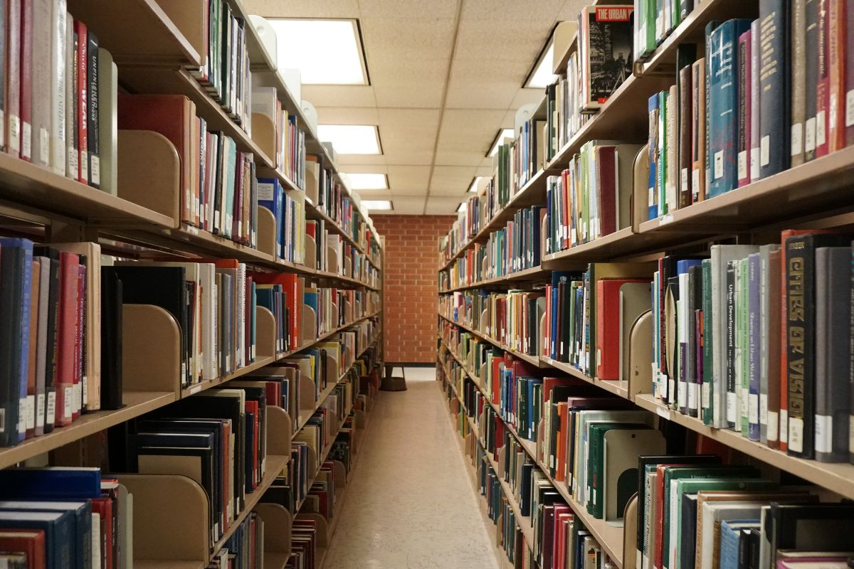 Image of a public library.