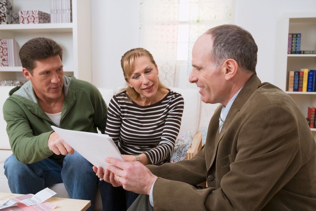 The picture shows woman consulting for financial planning.