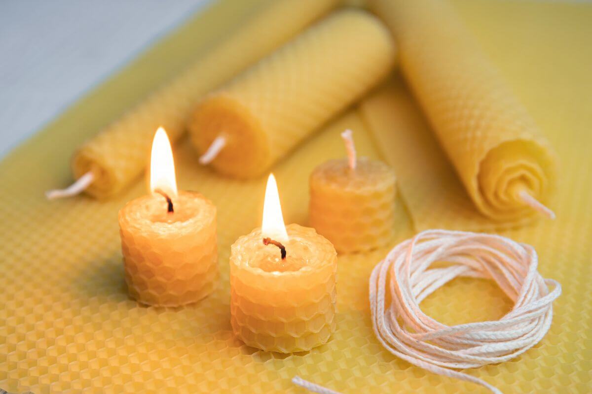 The picture candles and yarn which means to create a DIY spa night candles, a simple and affordable way to unwind together.