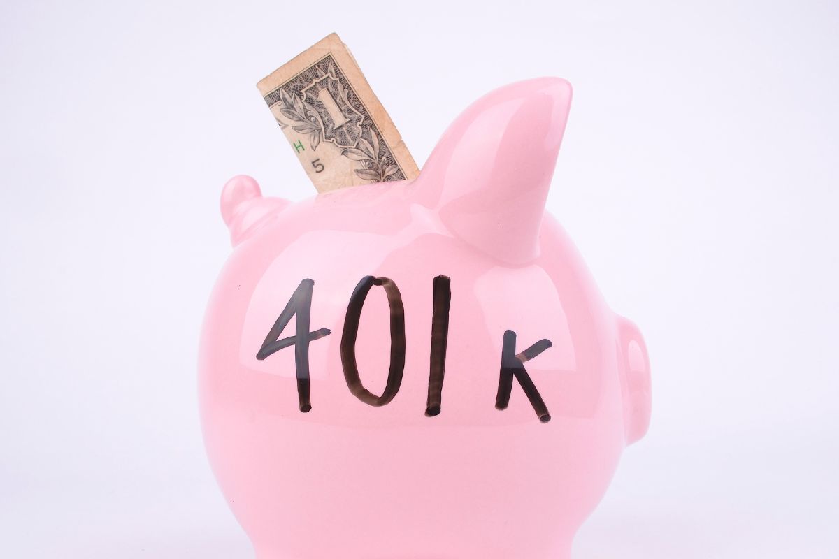 The photo shows savings in a retirement account.