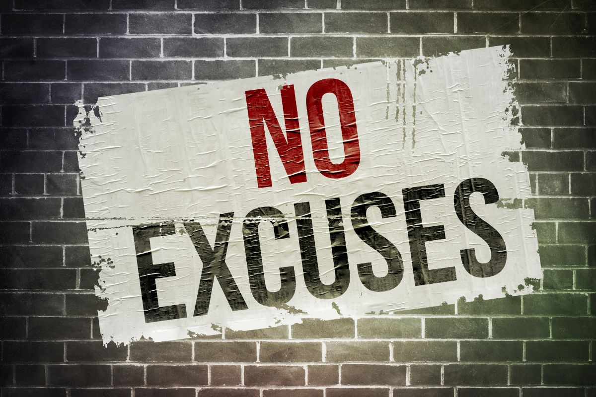 The picture tells about a wall with notes indicating that setting a no-excuses percentage helps build the habit of paying yourself first.