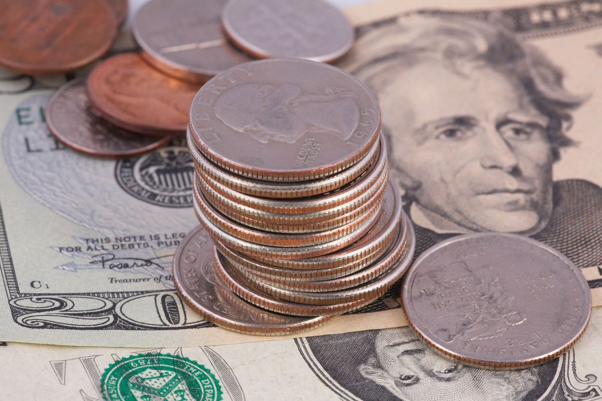 An image of money and coins.