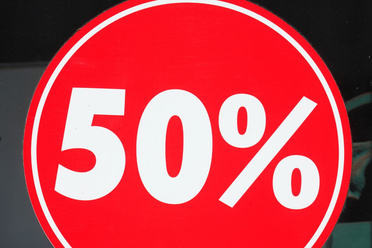 The image of a red circle with 50% signage.
