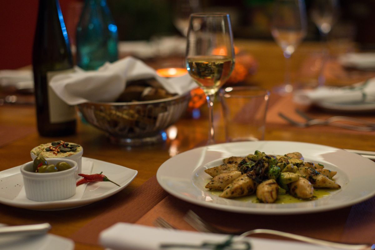 The image shows foods on the table.