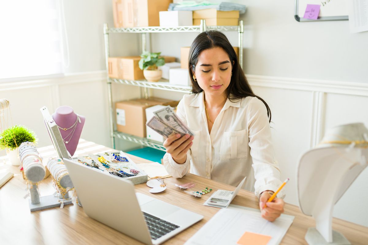 Image of a woman running digital products.