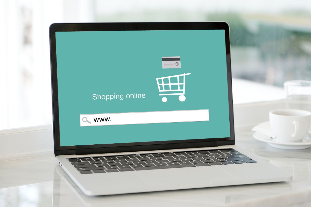 A picture of a laptop with an E-commerce business.