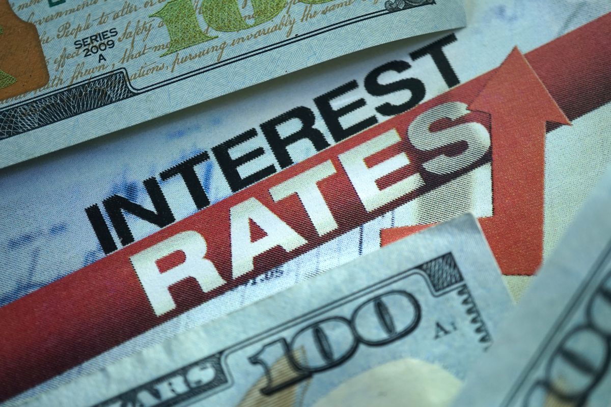 The picture of the market interest rates.