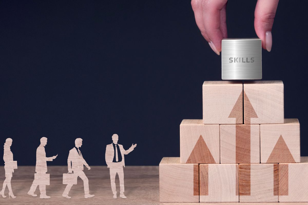 The image of people figures that building skills.