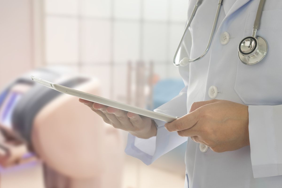 The picture shows a medical illustrator.