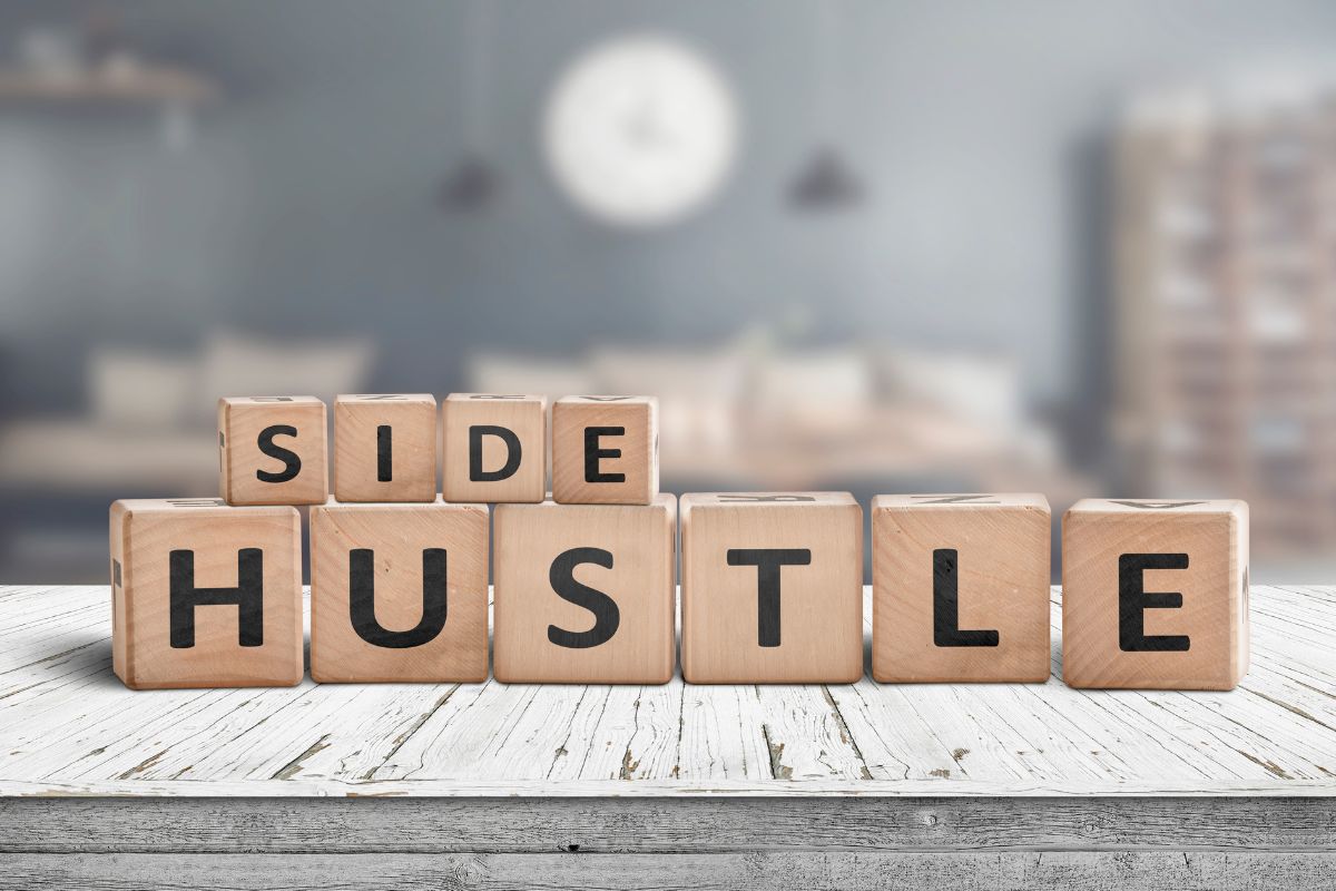 The image shows side hustle wording.