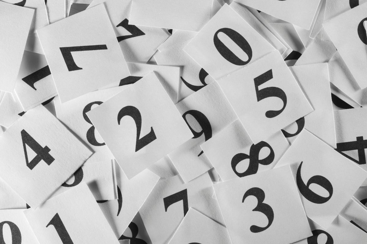 The picture shows numbers.