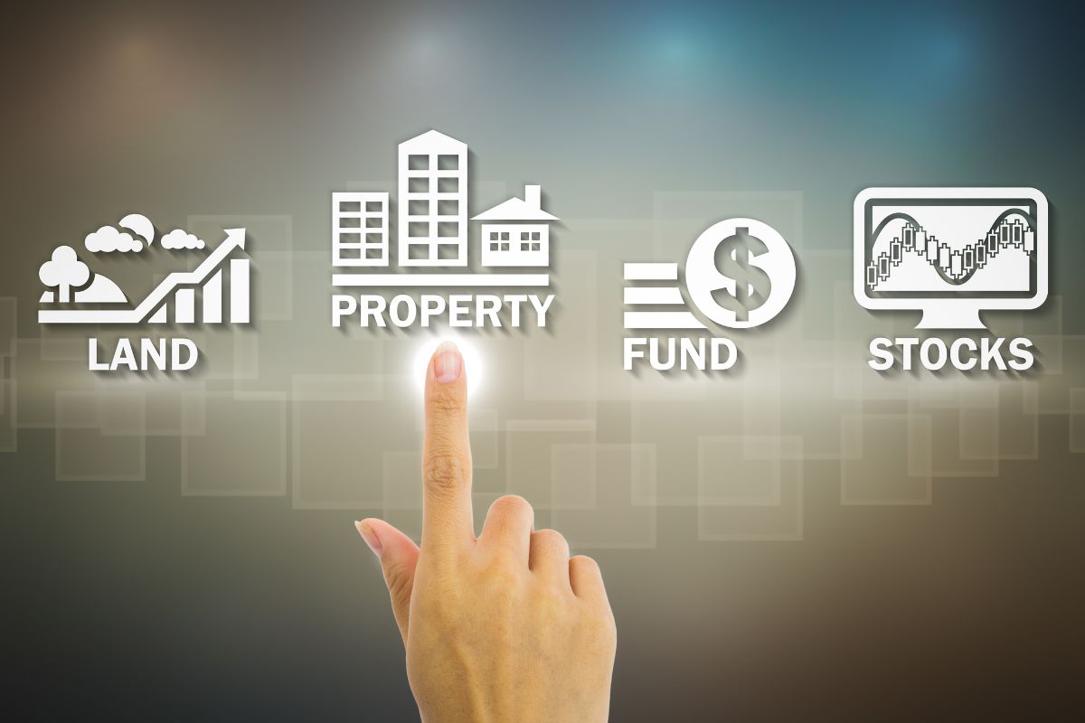 The picture shows an investment field to learn.