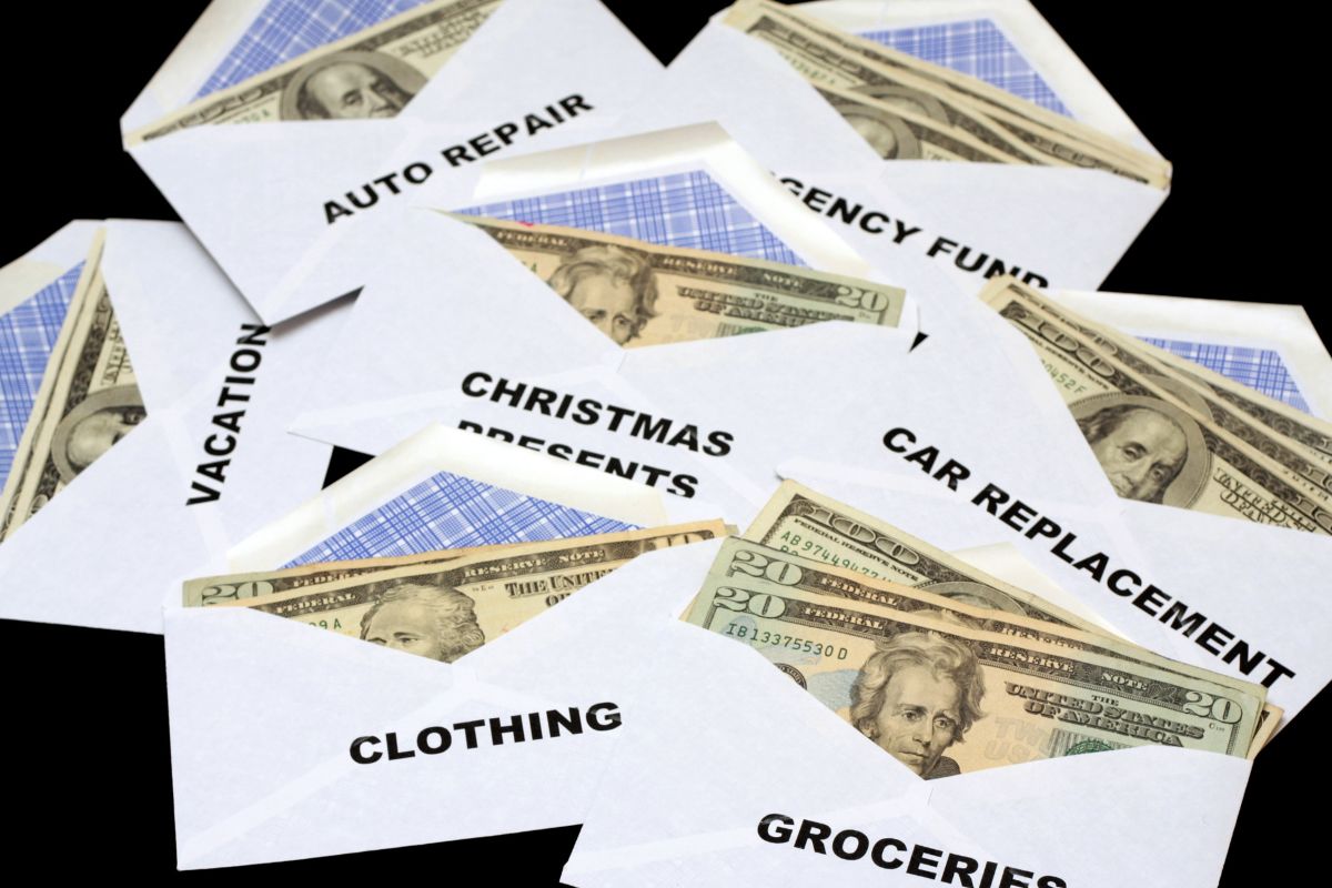 The photo shows envelopes for the budgeting challenge.