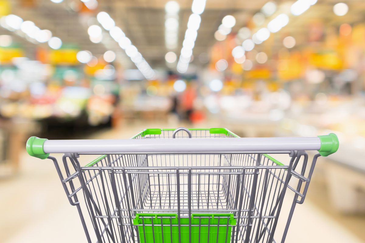 The photo shows a cart.