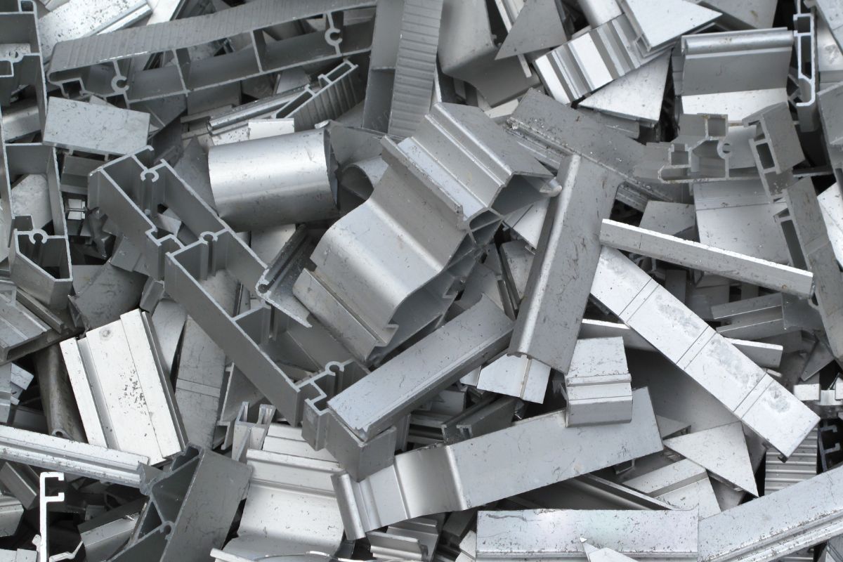 The image of recycled scrap metals.