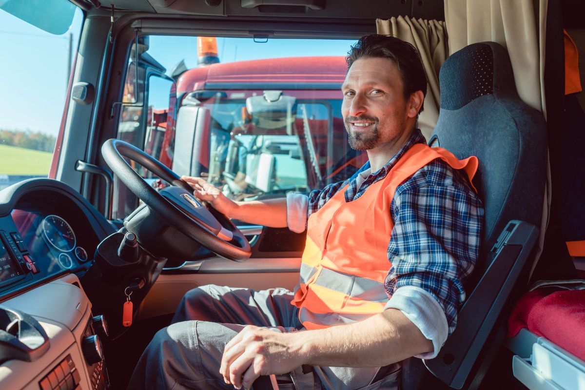 A picture of a trucker.